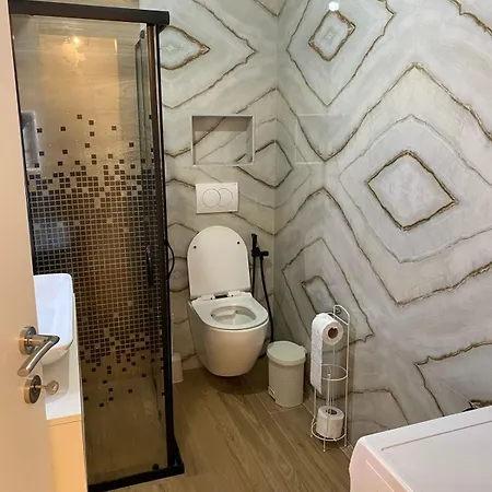 Fabio's In Golem Beach Apartment *
